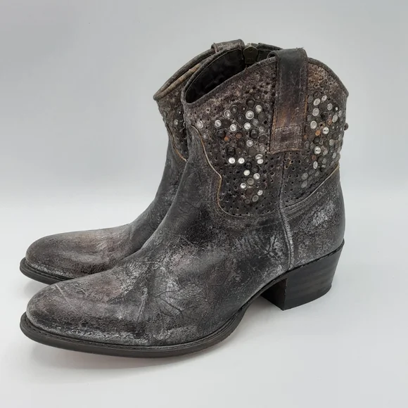 Frye Deborah Studded Metallic Leather Ankle Short Boots. - Picture 1 of 16